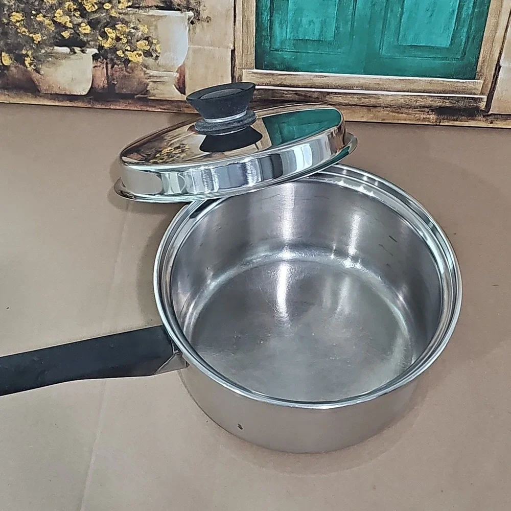 Amway Queen Cookware 3 Qt Sauce Pan Stainless Multi-Ply 18/8 Pot W/ Lid USA Made